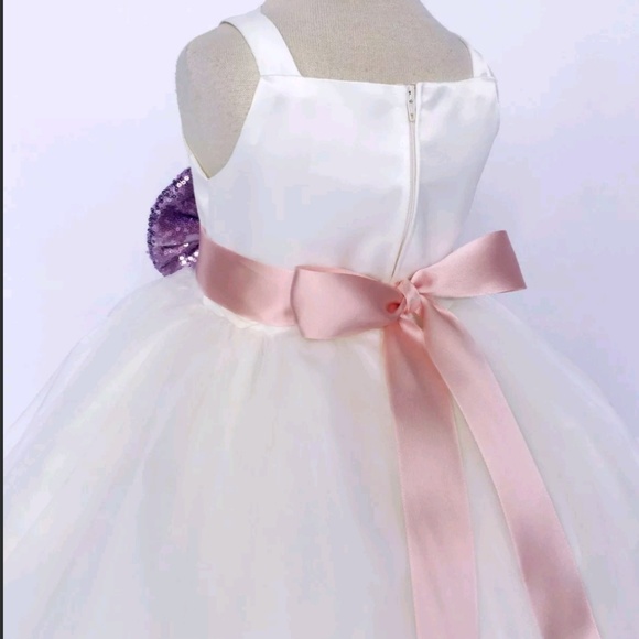 Deleting 7/5 Pastel UNICORN dress - Picture 4 of 6